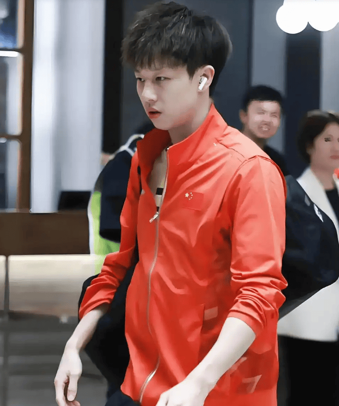 开云体育APP下载-瑞典队翻盘韩国队，林高远惊艳四座