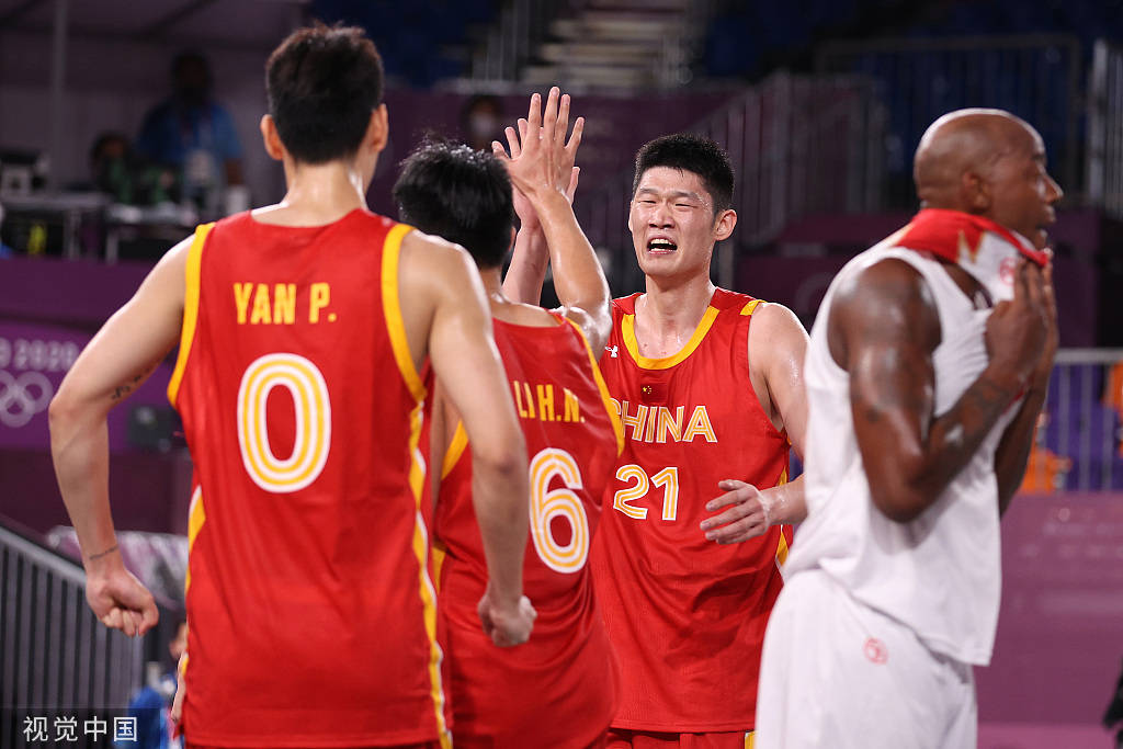 波兰队绝杀英格兰队,梁靖崑点燃赛场 波兰队绝杀英格兰队,梁靖崑点燃赛场