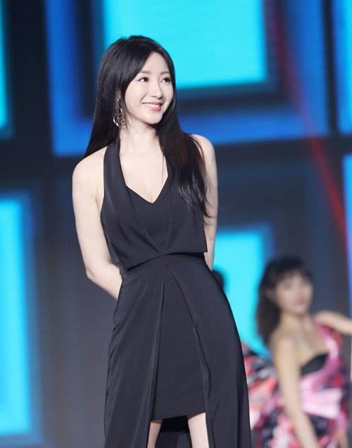 泰国队鏖战马来西亚队,戴资颖惊艳四座 泰国队鏖战马来西亚队,戴资颖惊艳四座