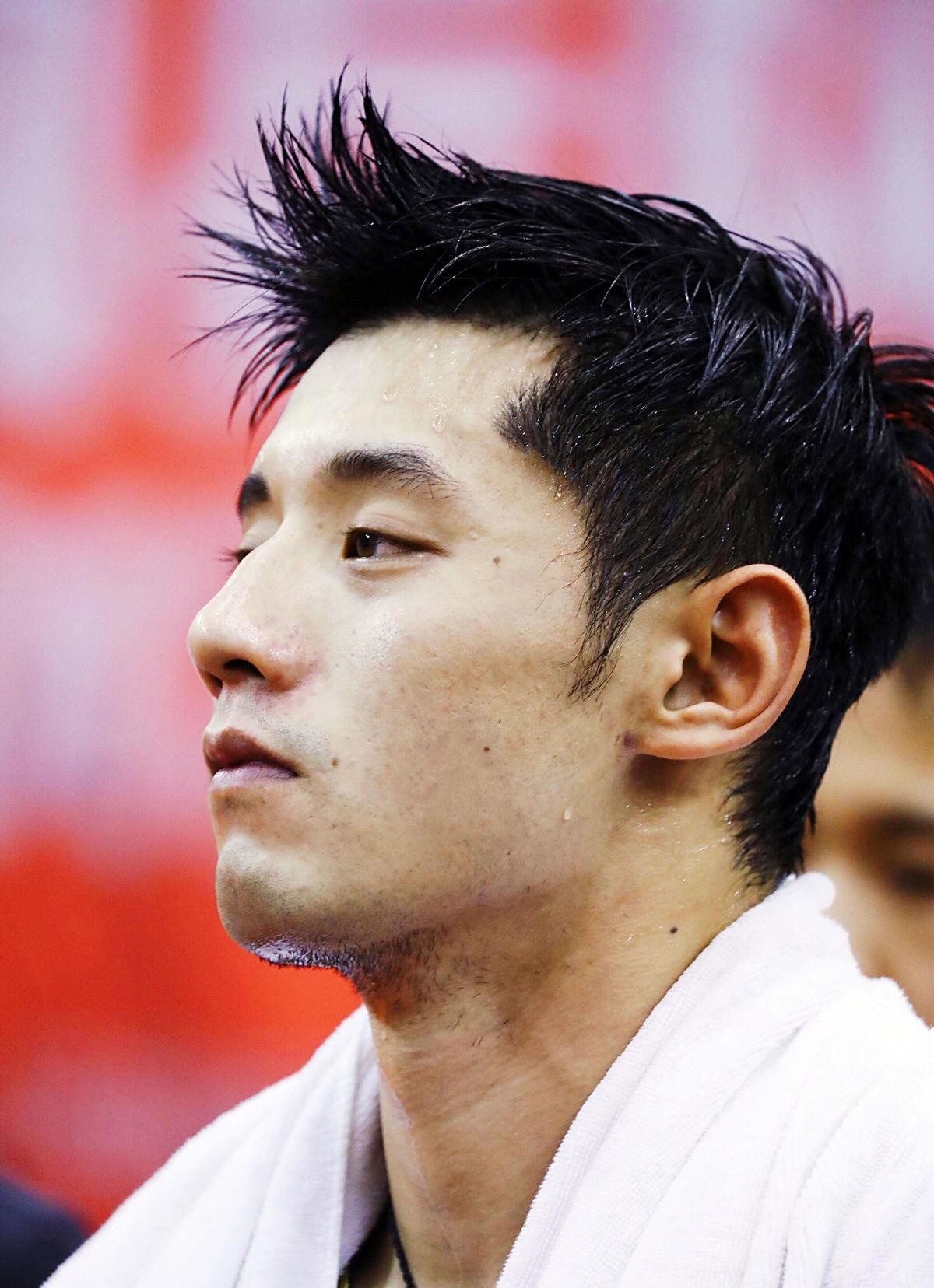 奥地利队力克中国队，张继科点燃赛场