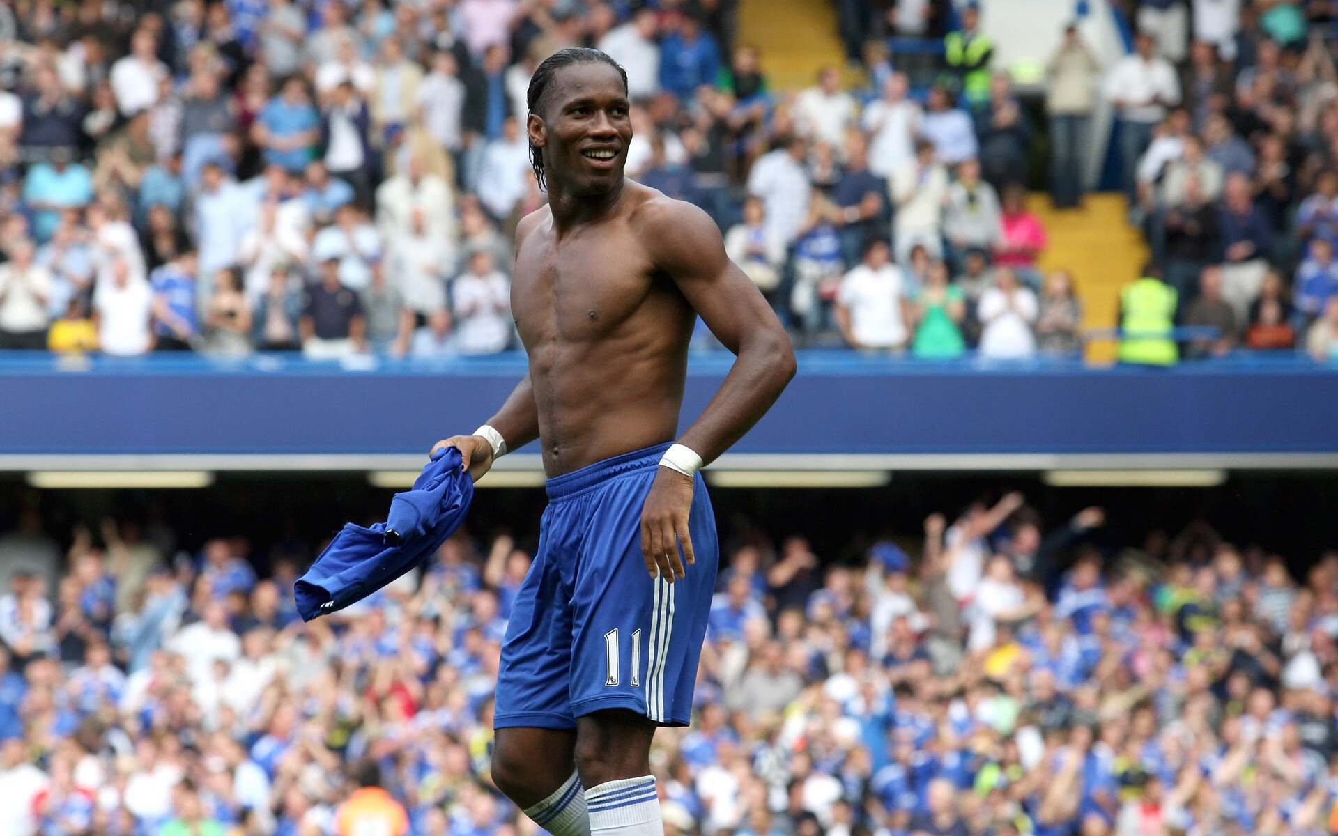 太阳稳稳拿下独行侠，戈贝尔如F1冠军般统治赛场