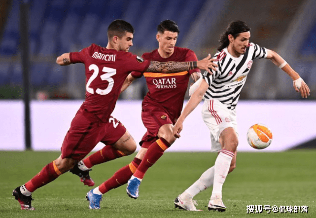 开云体育APP下载-NBA季后赛之夜，阿坎吉让比赛提前失去悬念